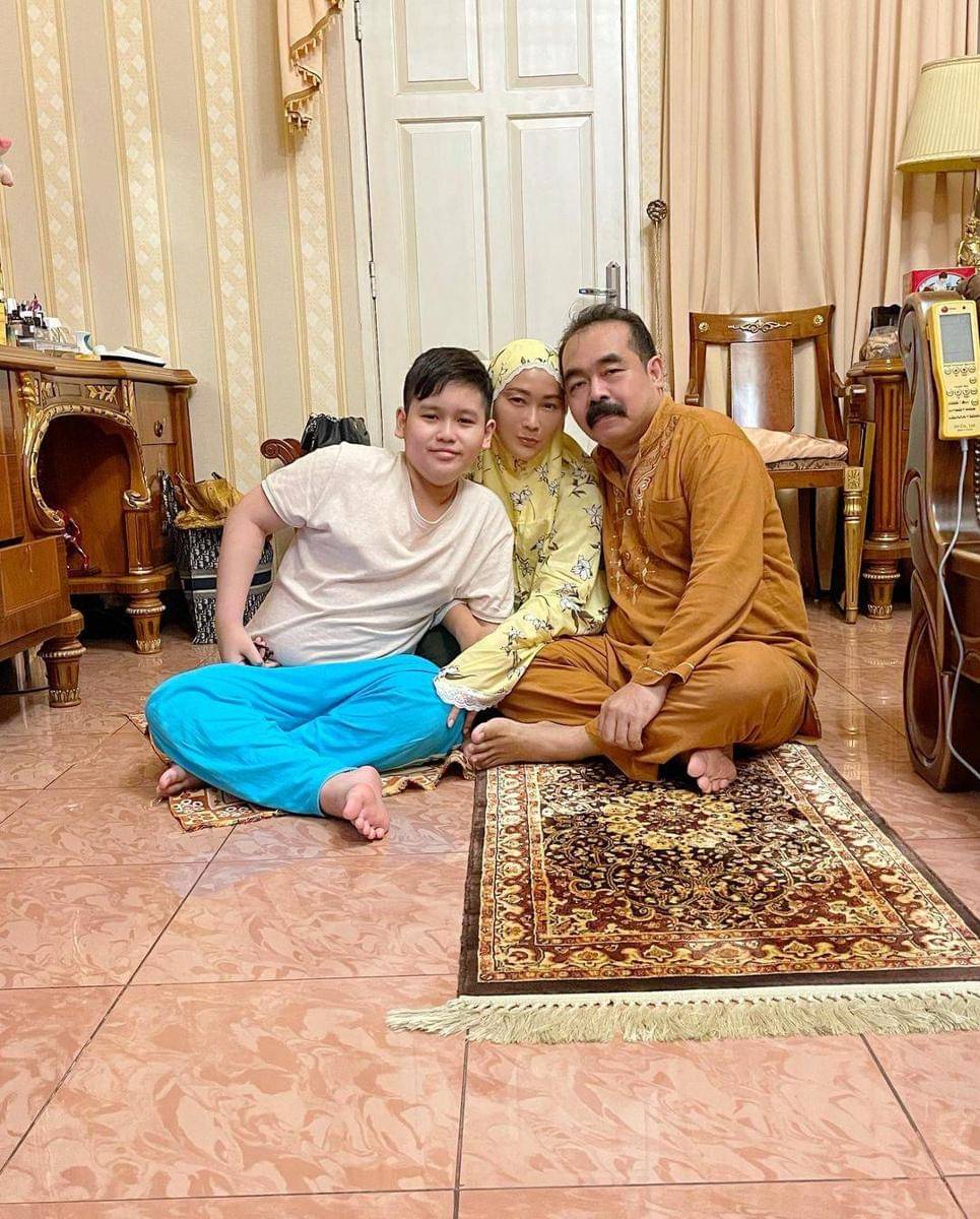 Instagram.com/inul.d