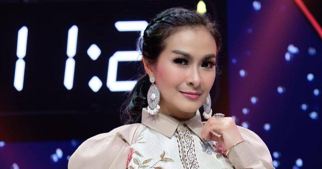 Instagram.com/isdadahlia