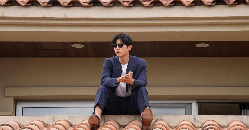 instagram.com/hi_songjoongki