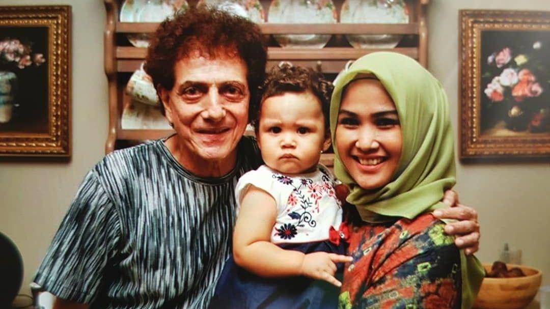 Instagram.com/dewiye04