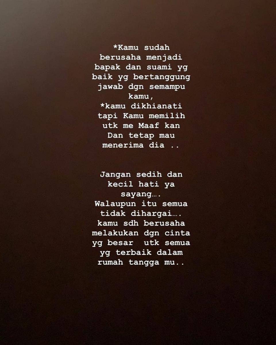 Instagram.com/lydiakandou_