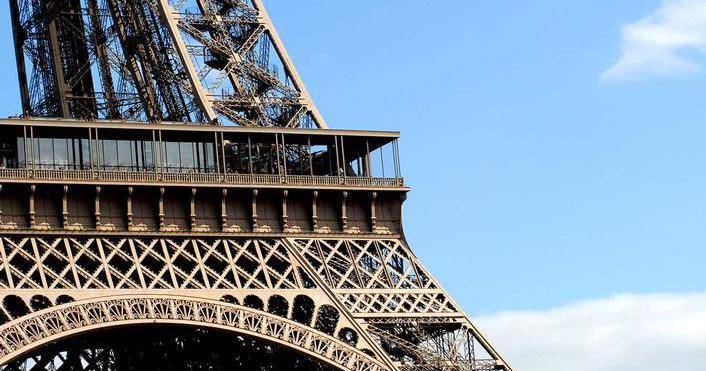 restaurants-toureiffel.com