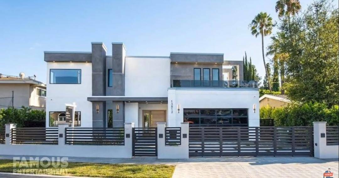 Youtube.com/Famous Entertainment