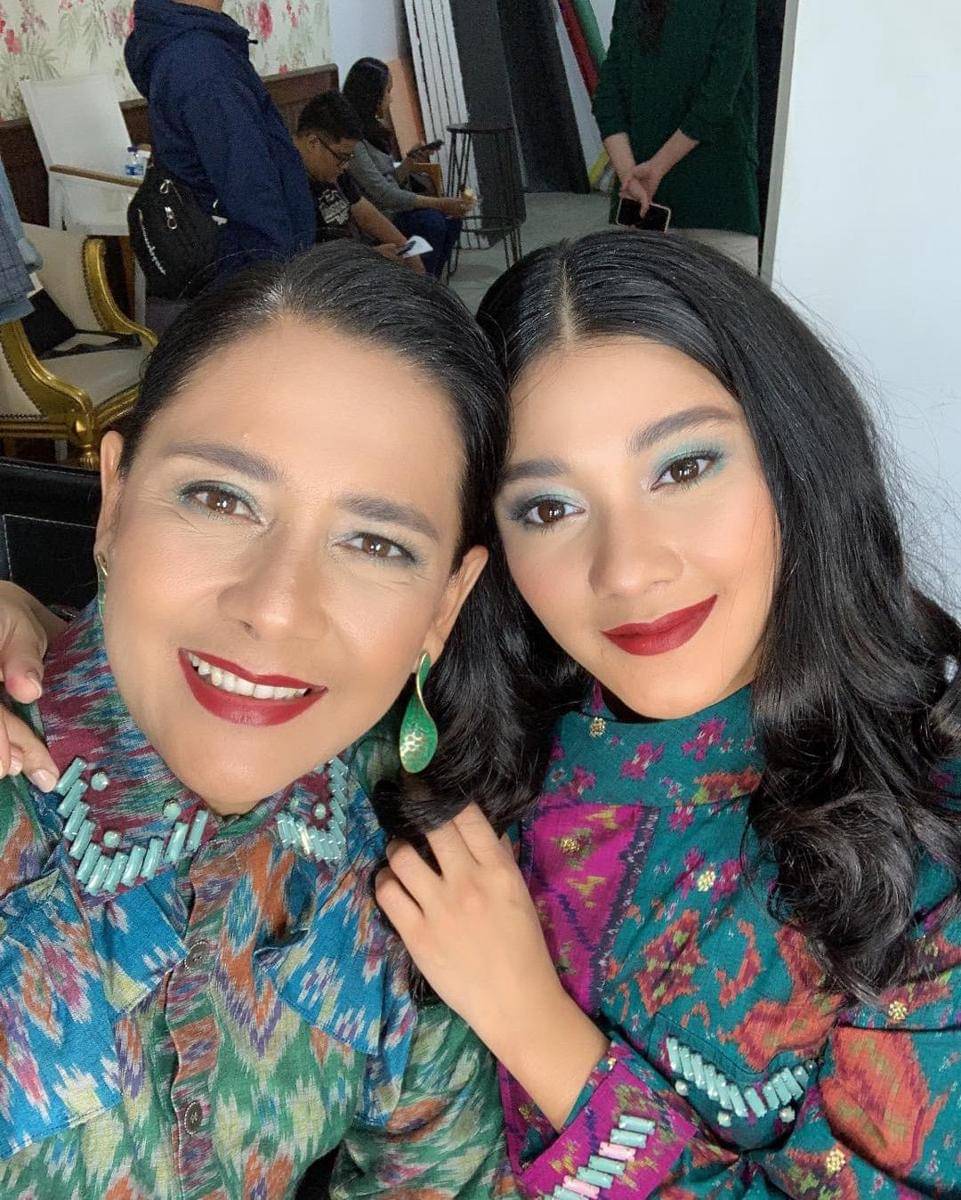 Instagram.com/lydiakandou_