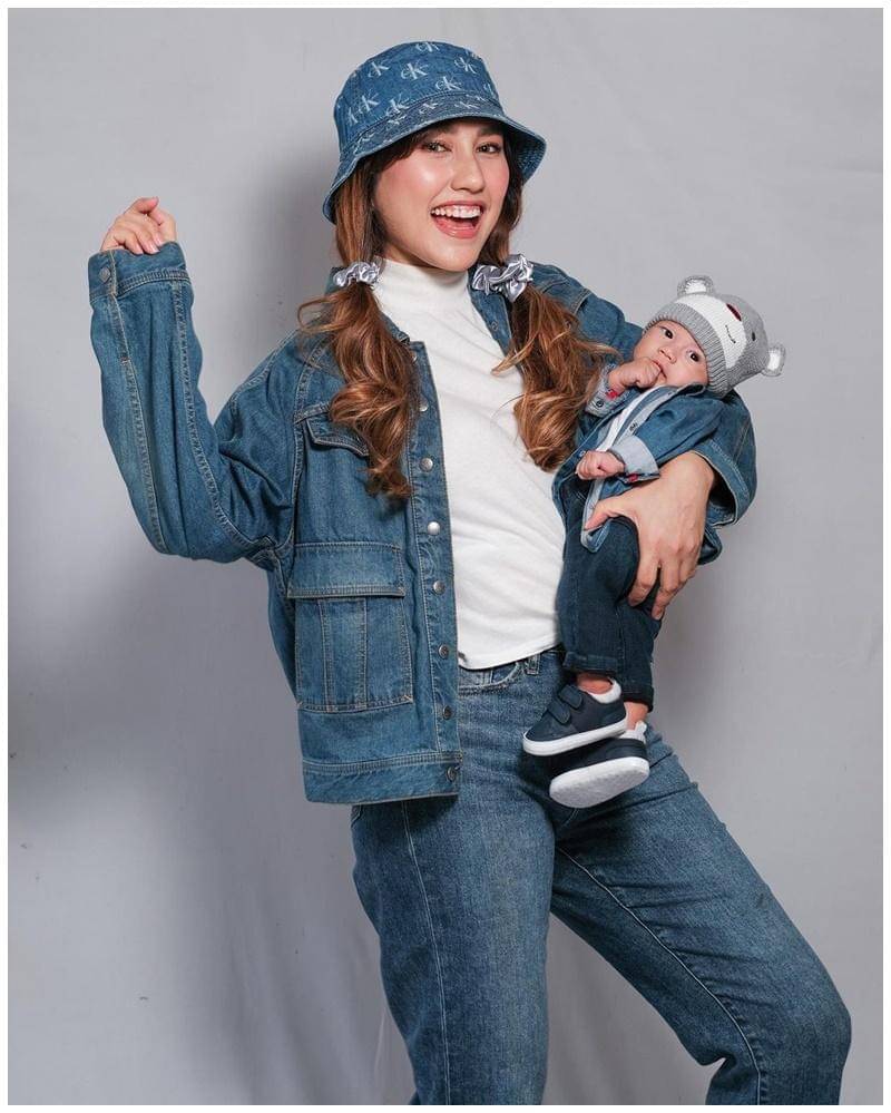 Instagram.com/louiseans