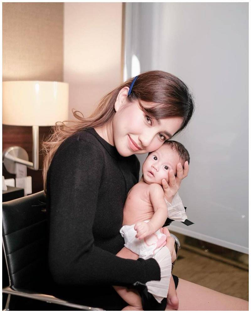 Instagram.com/louiseans