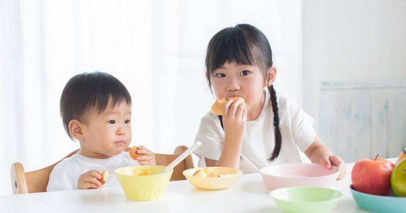 Shutterstock/JenJ_Payless