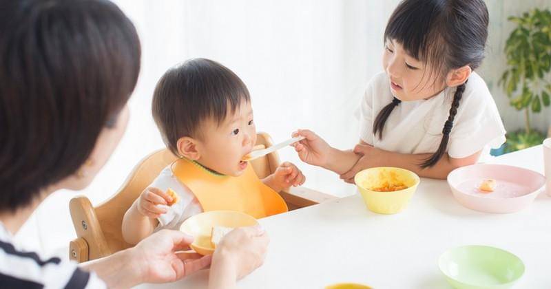 Shutterstock/ucchie79