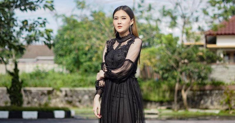 Instagram.com/nellakharisma