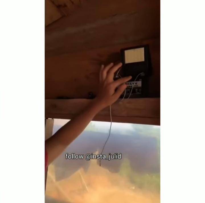 Instagram/@insta_julid