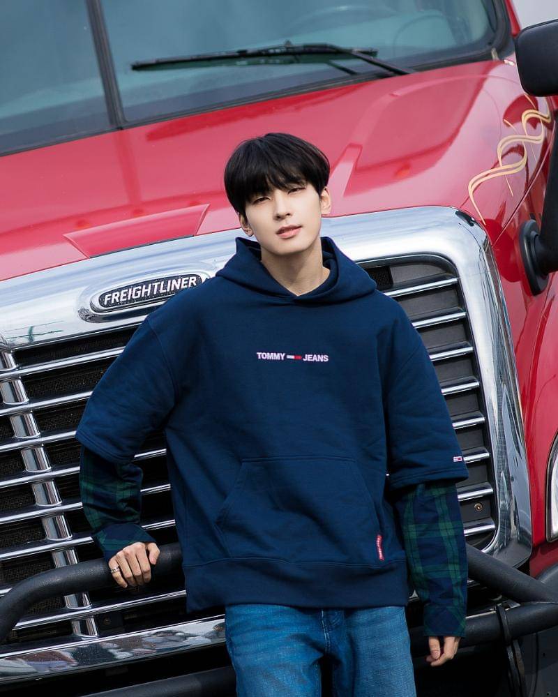 Twitter.com/theseoulstory