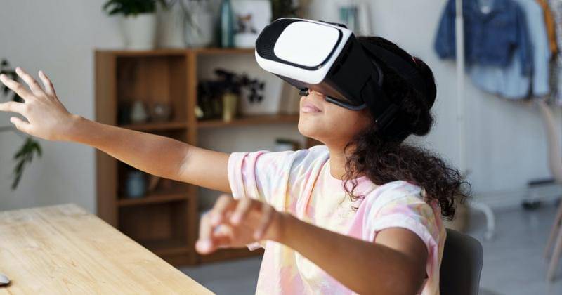 Pexels/Julia M Cameron