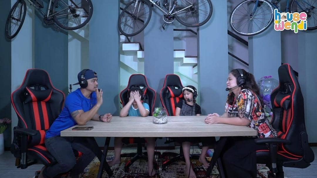 Youtube.com/Wendi Of House 