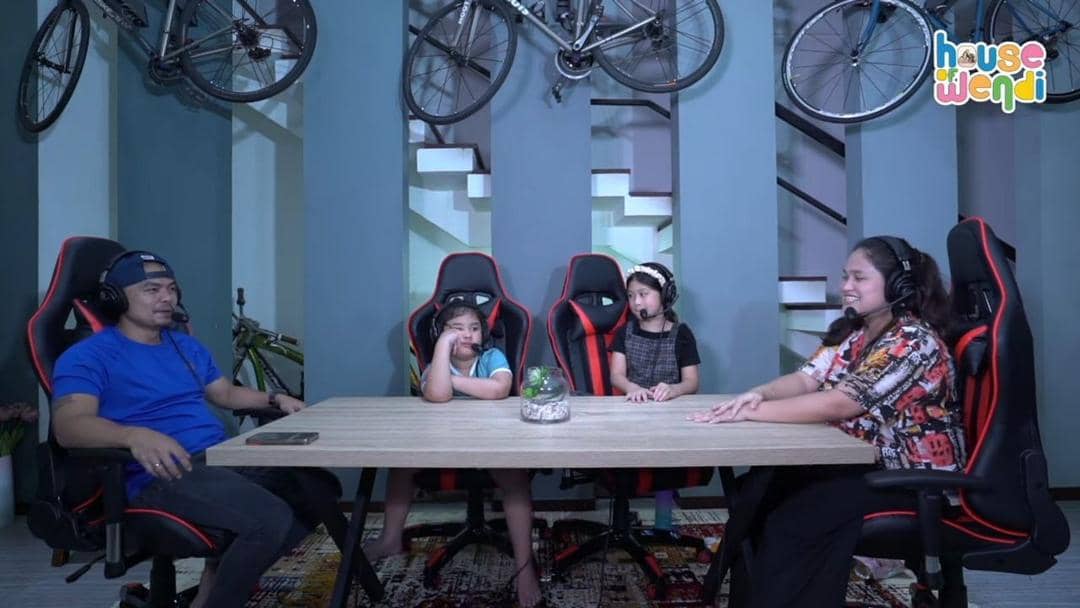 Youtube.com/Wendi Of House