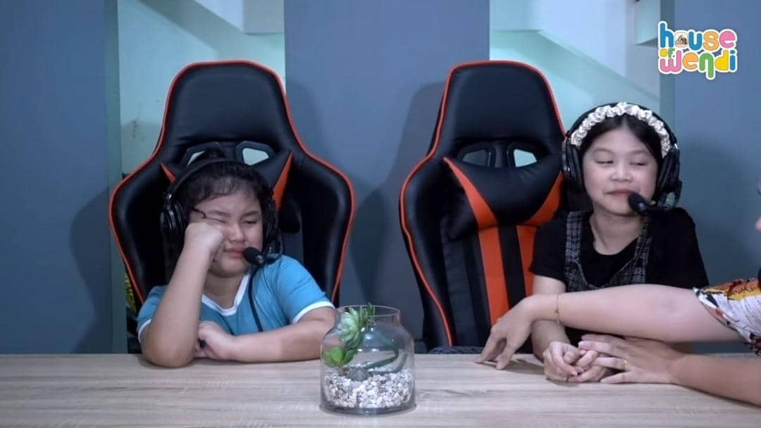 Youtube.com/Wendi Of House