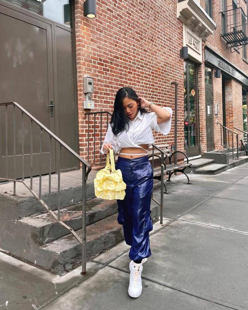 Instagram/rachelvennya