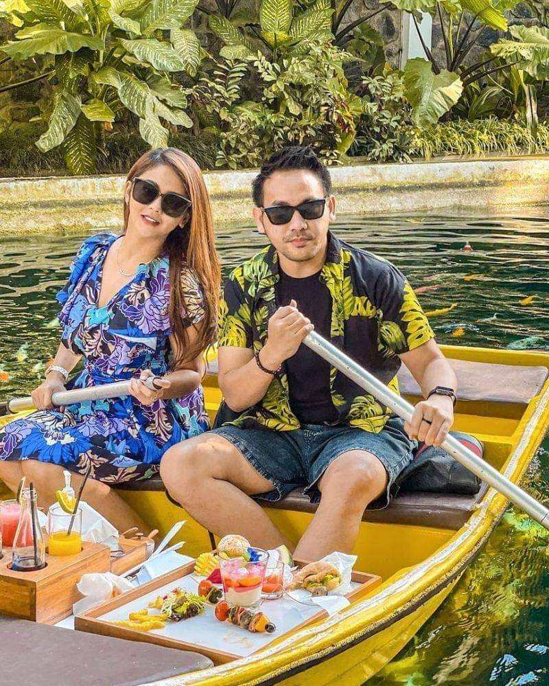 Instagram.com/jenitajanet