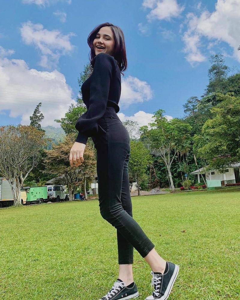 Instagram/syifahadjureal