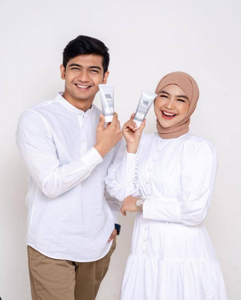 instagram.com/riaricis1795