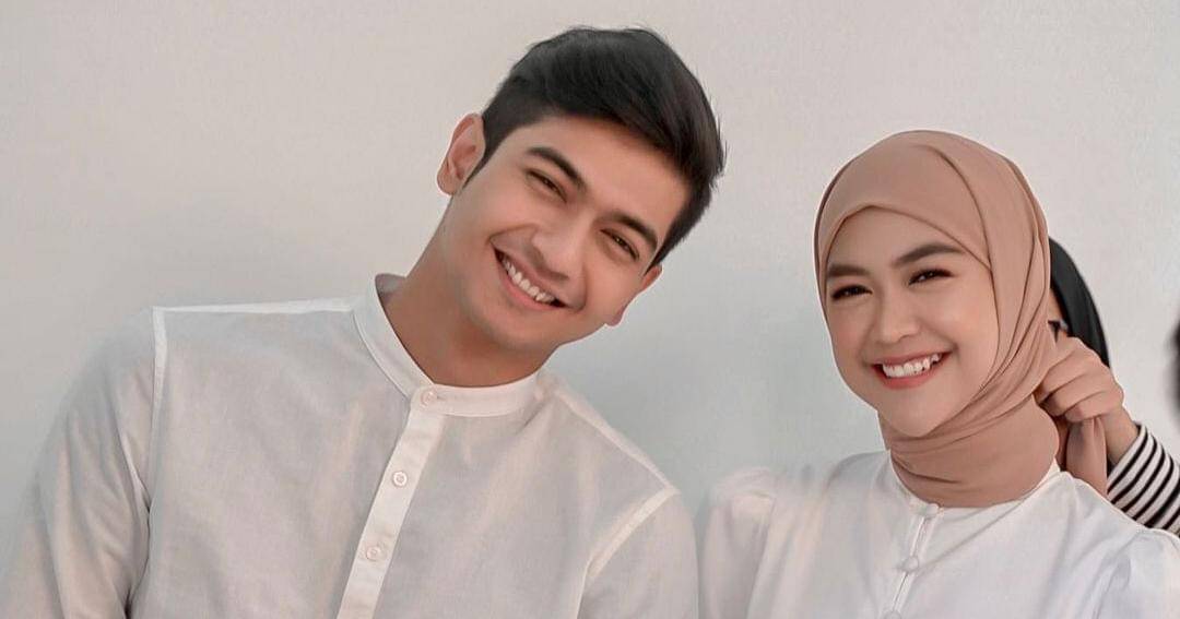 Instagram.com/riaricis1795