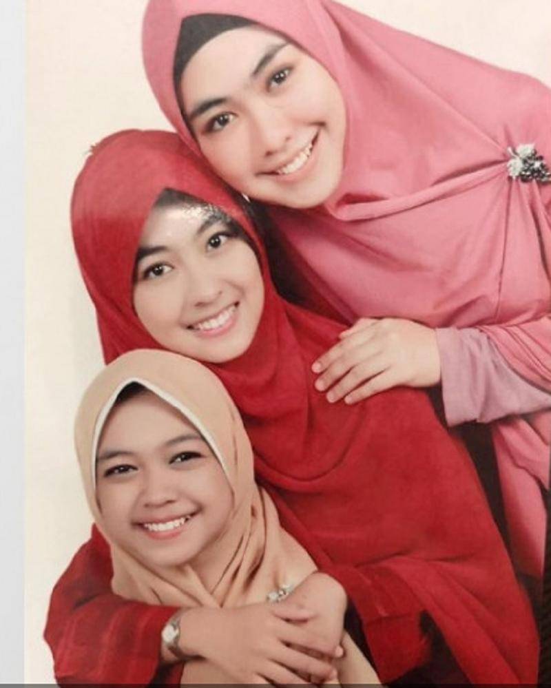 instagram.com/okisetianadewi