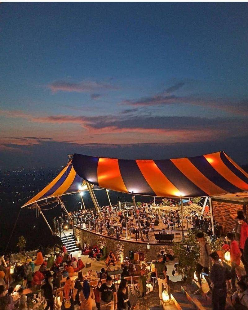 Instagram.com/staycationjogja