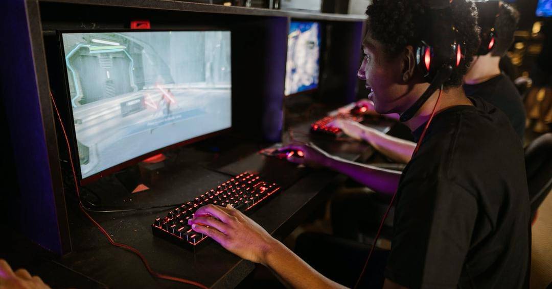 Pexels/RODNAE Productions