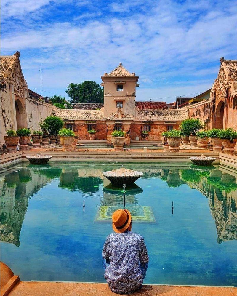 Instagram.com/gregorious.manalu