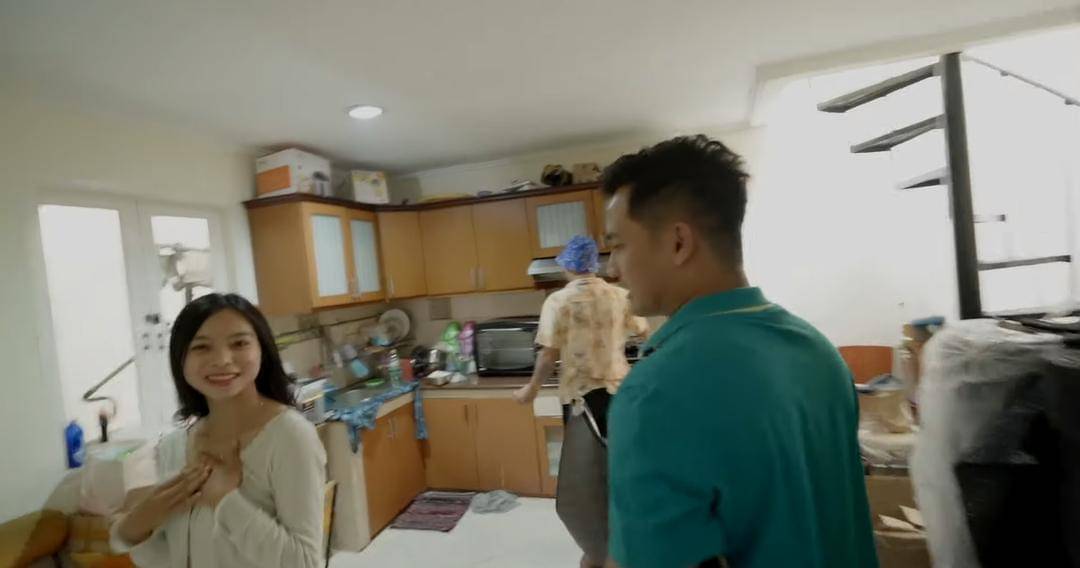 Youtube.com/Vanessa AngeL TV