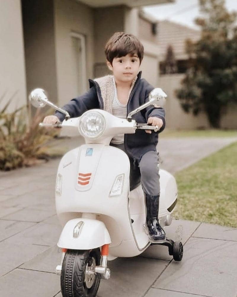 Instagram.com/carissa_puteri