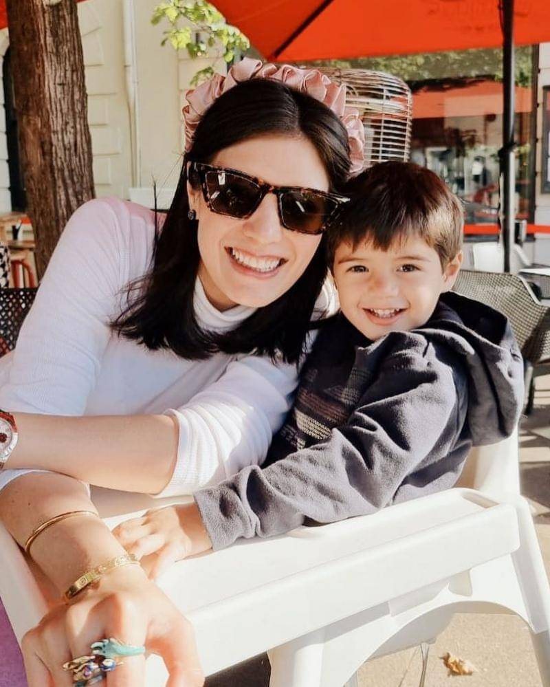 Instagram.com/carissa_puteri