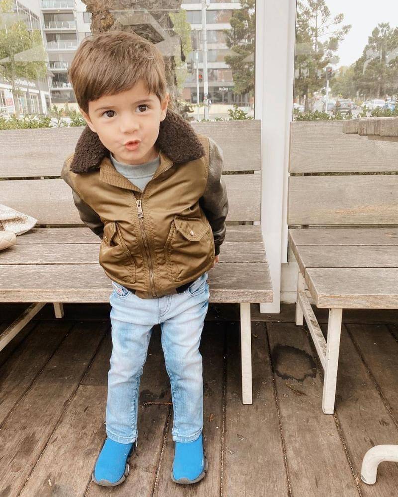 Instagram.com/carissa_puteri