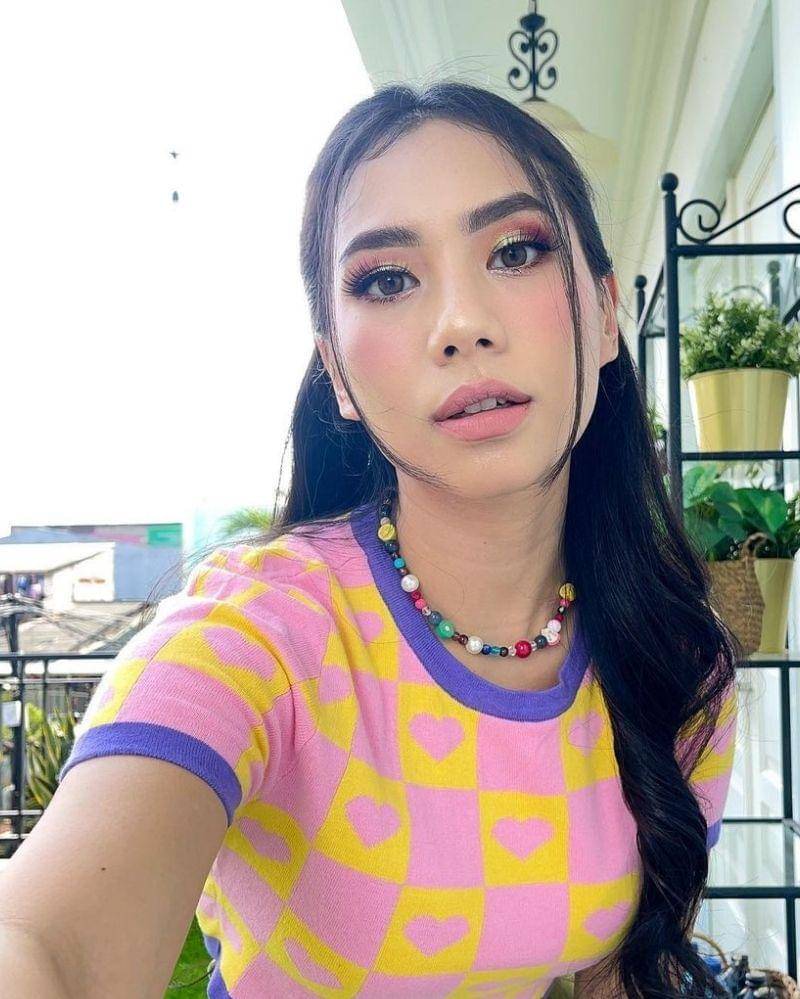 Instagram.com/abellyc