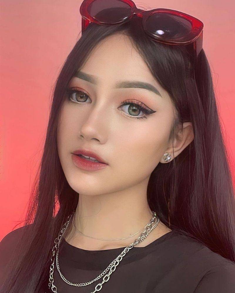 Instagram.com/nandaarsynt