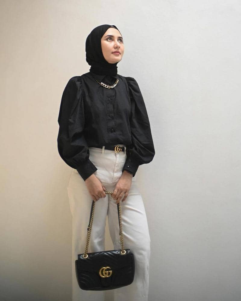 Instagram.com/rara.nawaningsih