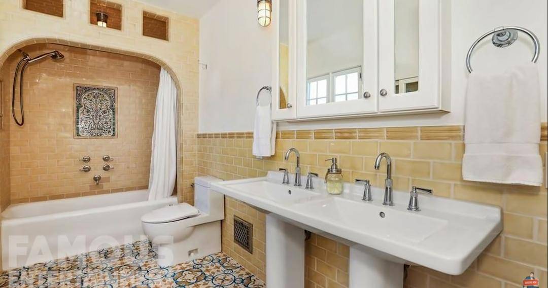 Youtube.com/Famous Entertainment