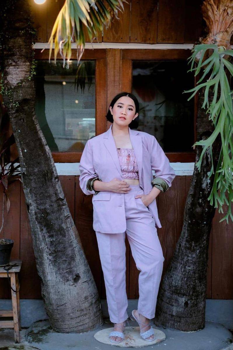 Instagram.com/radhini_