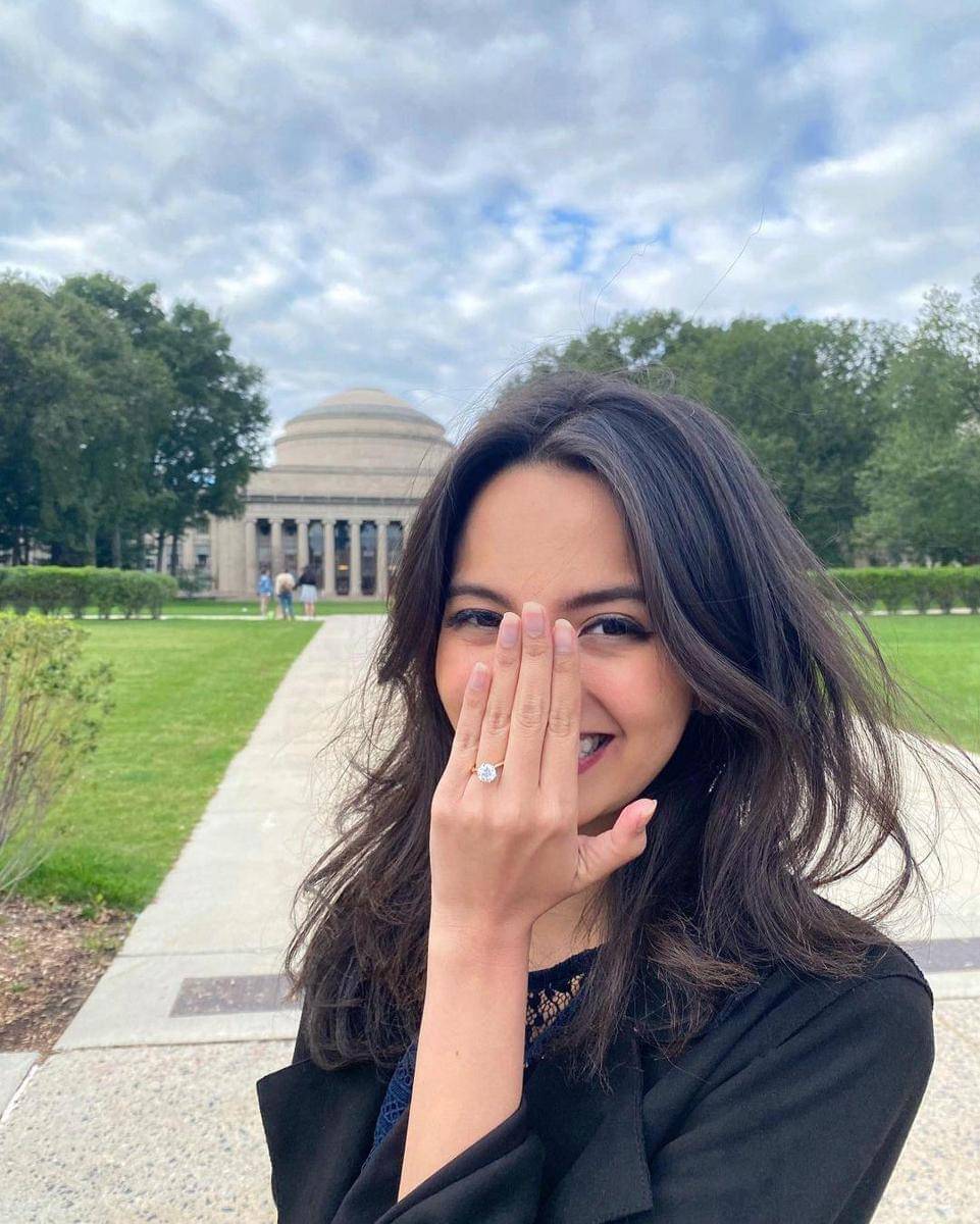 Instagram.com/sabrinaanggraini