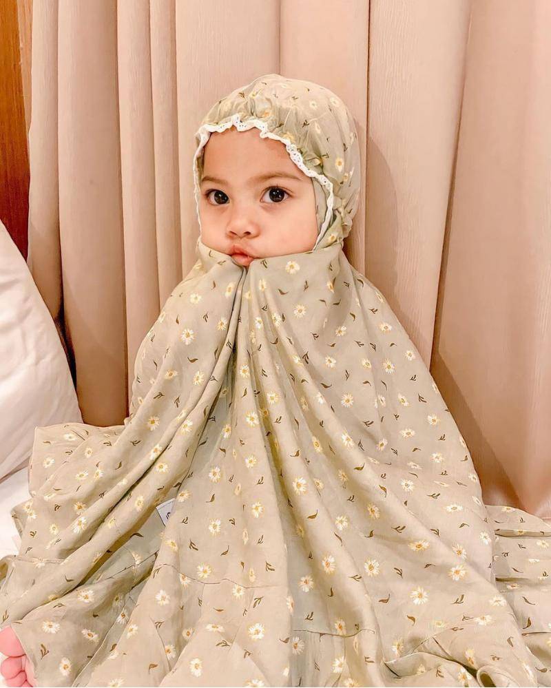 Instagram.com/babyshireenaqila