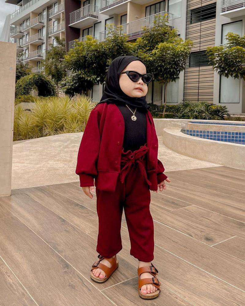 Instagram.com/babyshireenaqila