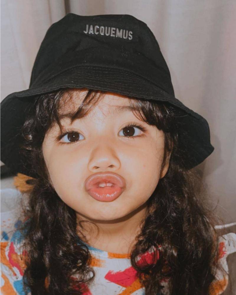 Instagram.com/vickyalaydrus