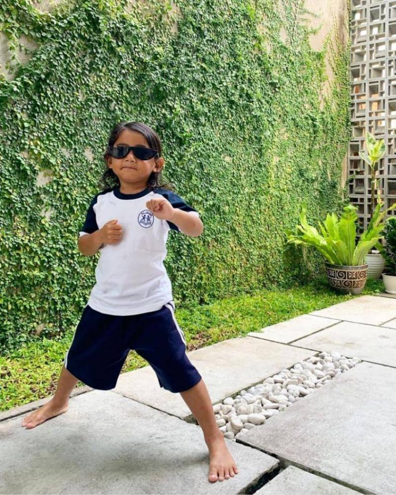 Instagram.com/meisya__siregar