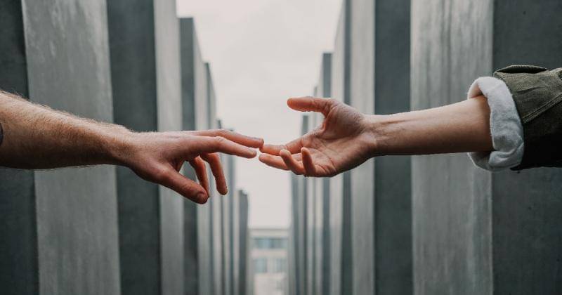 Unsplash/Toa Heftiba