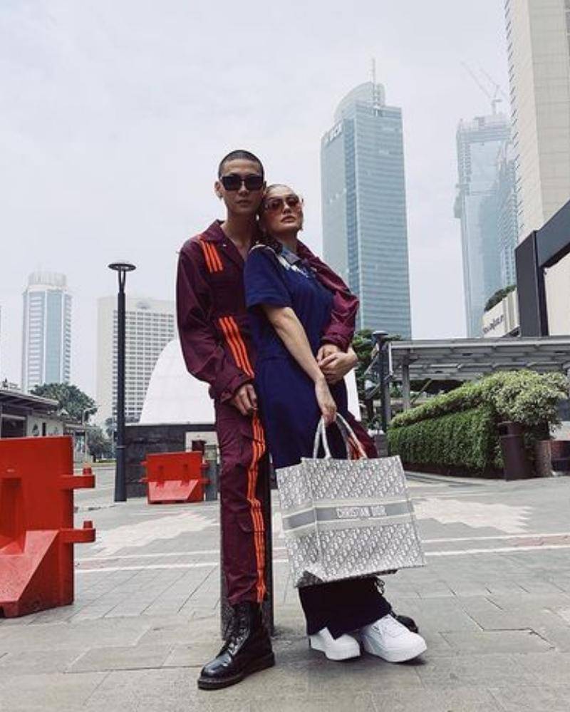 Instagram.com/agnezmo