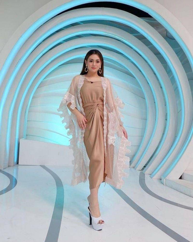 Instagram.com/celine_evangelista