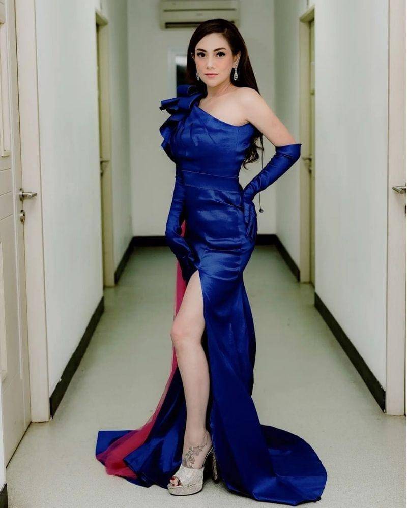 Instagram.com/celine_evangelista