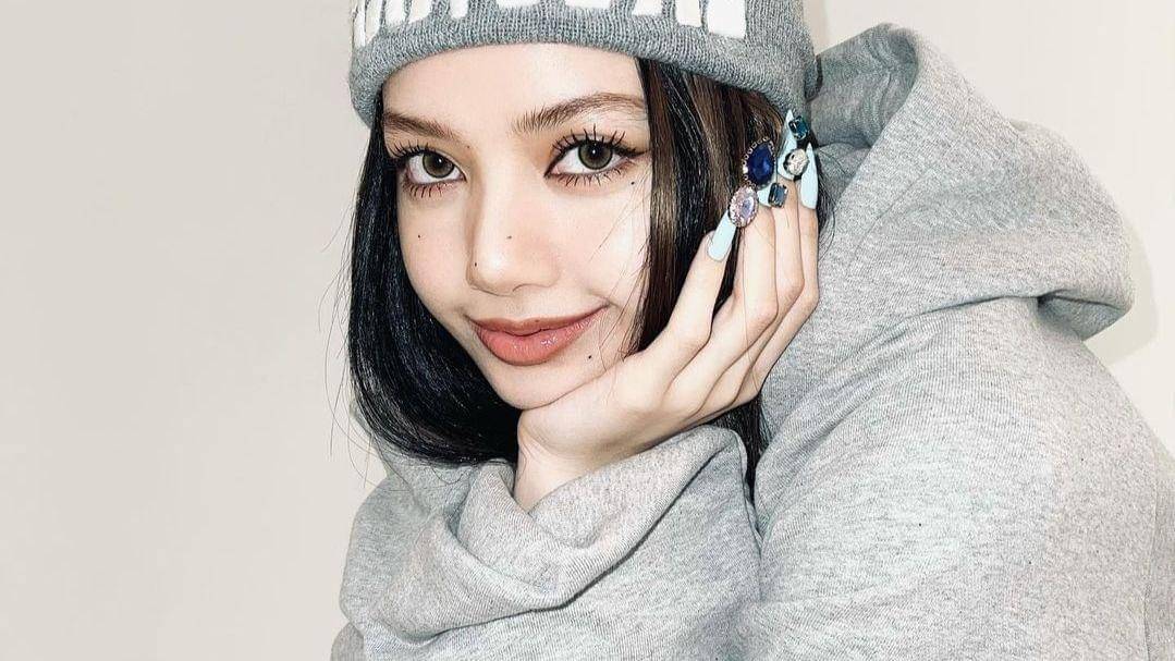 instagram.com/lalalalisa_m