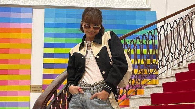 instagram.com/lalalalisa_m