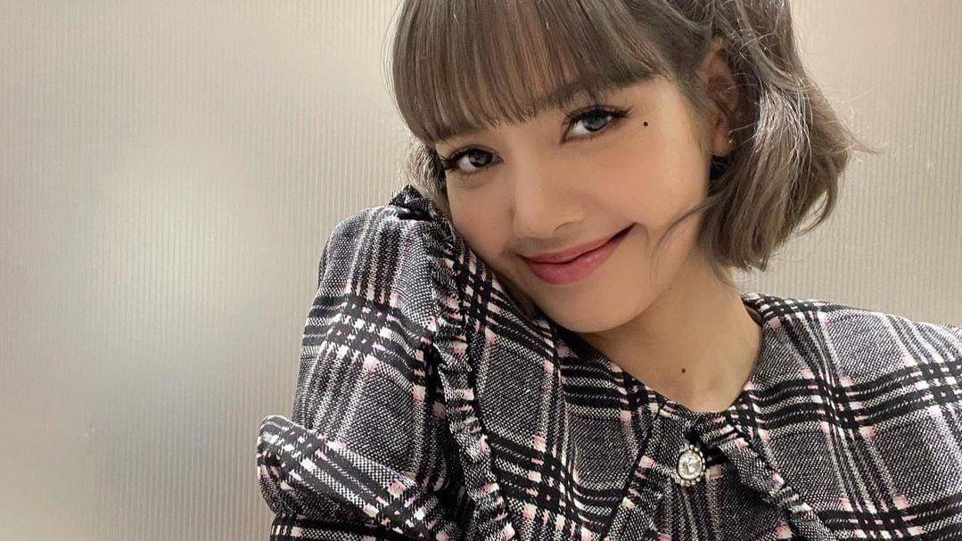 instagram.com/lalalalisa_m