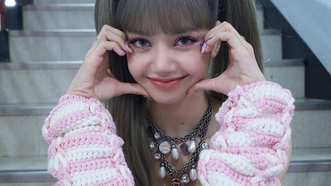 instagram.com/lalalalisa_m